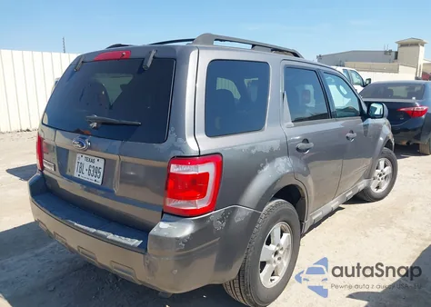 2009 Ford Escape Xlt z USA, uszkodzony, nr VIN 1FMCU03G19KA44645